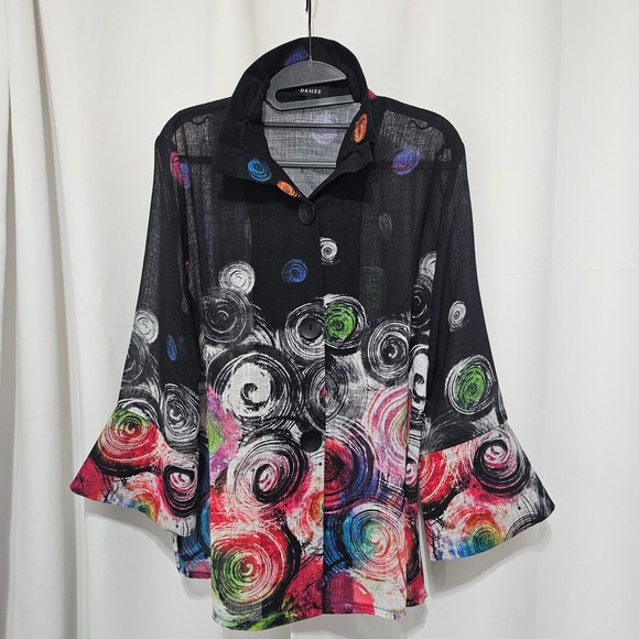 Damee New York Tops - Damee New York Abstract Swirl Print Button Up Shirt Black Size L artsy lagen